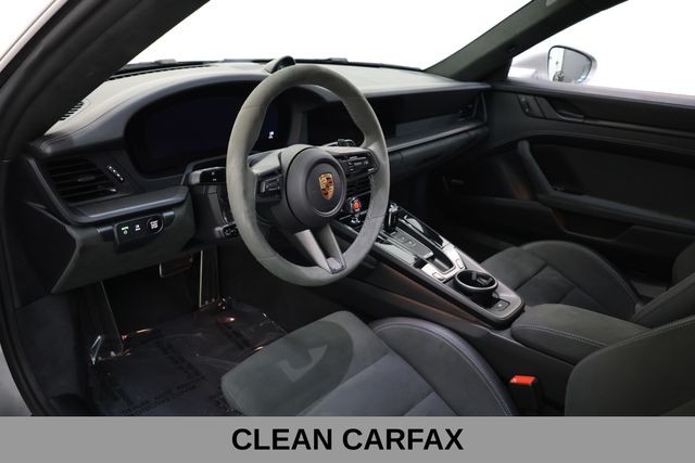 Porsche 911 Vehicle Image 09