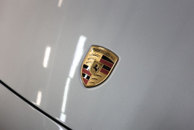 Porsche 911 Vehicle Image 51
