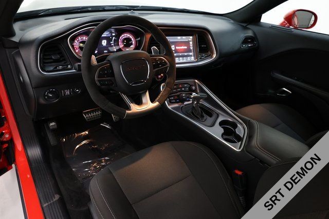 Dodge Challenger Vehicle Image 12