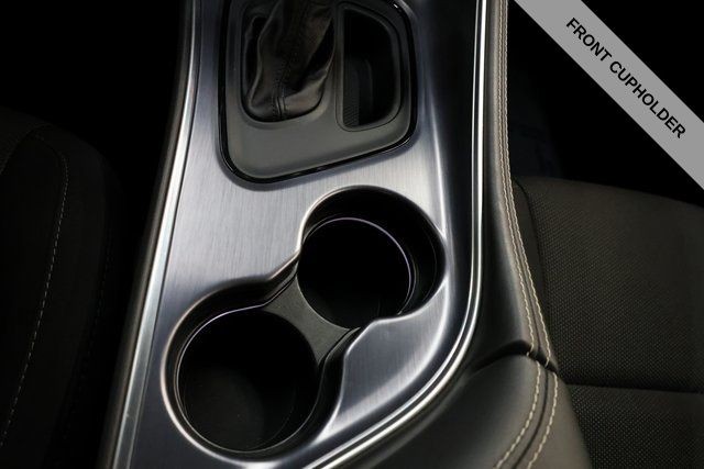 Dodge Challenger Vehicle Image 26