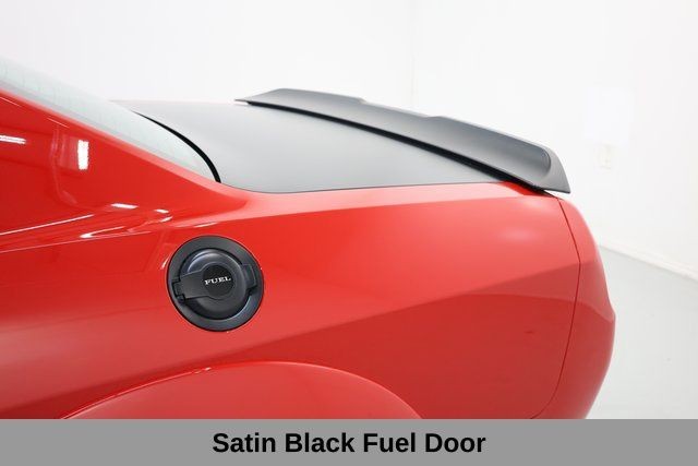 Dodge Challenger Vehicle Image 37