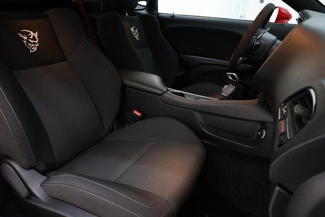 Dodge Challenger Vehicle Image 70