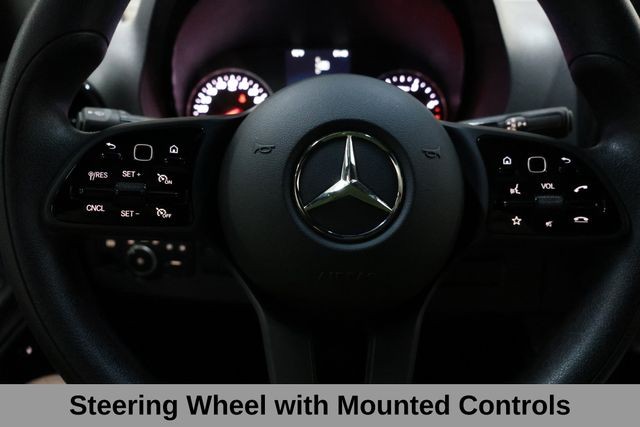 Mercedes-Benz Sprinter 2500 Vehicle Image 33