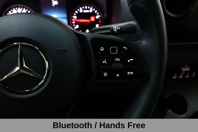 Mercedes-Benz Sprinter 2500 Vehicle Image 35