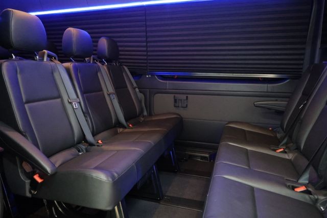 Mercedes-Benz Sprinter 2500 Vehicle Image 63