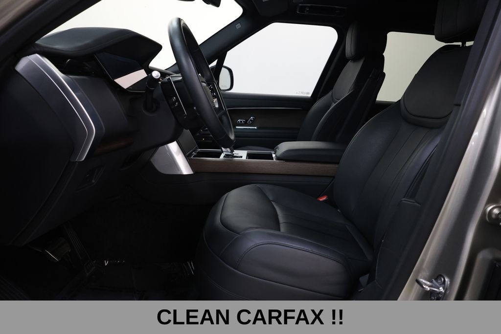 Land Rover Range Rover Vehicle Full-screen Gallery Image 08