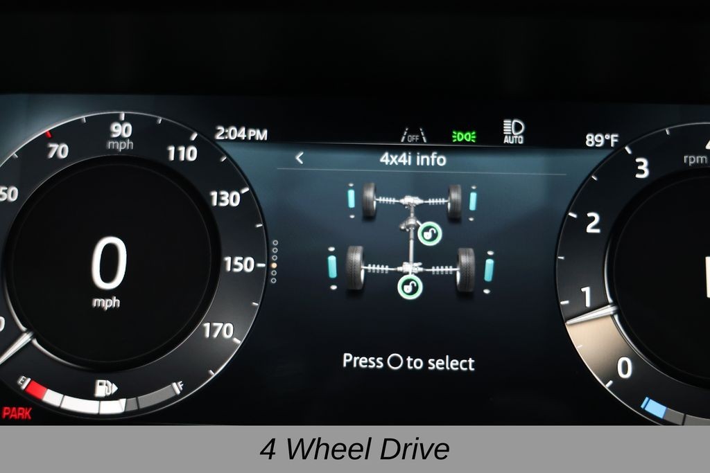 Land Rover Range Rover Vehicle Full-screen Gallery Image 31