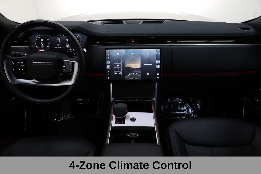 Land Rover Range Rover Vehicle Full-screen Gallery Image 41