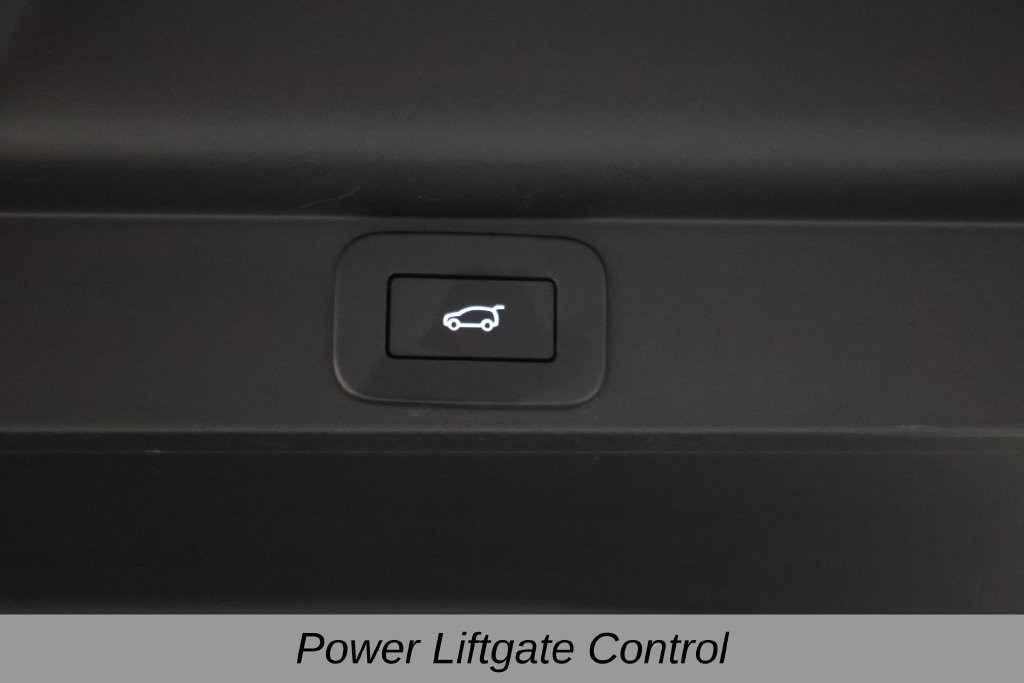 Land Rover Range Rover Vehicle Full-screen Gallery Image 54