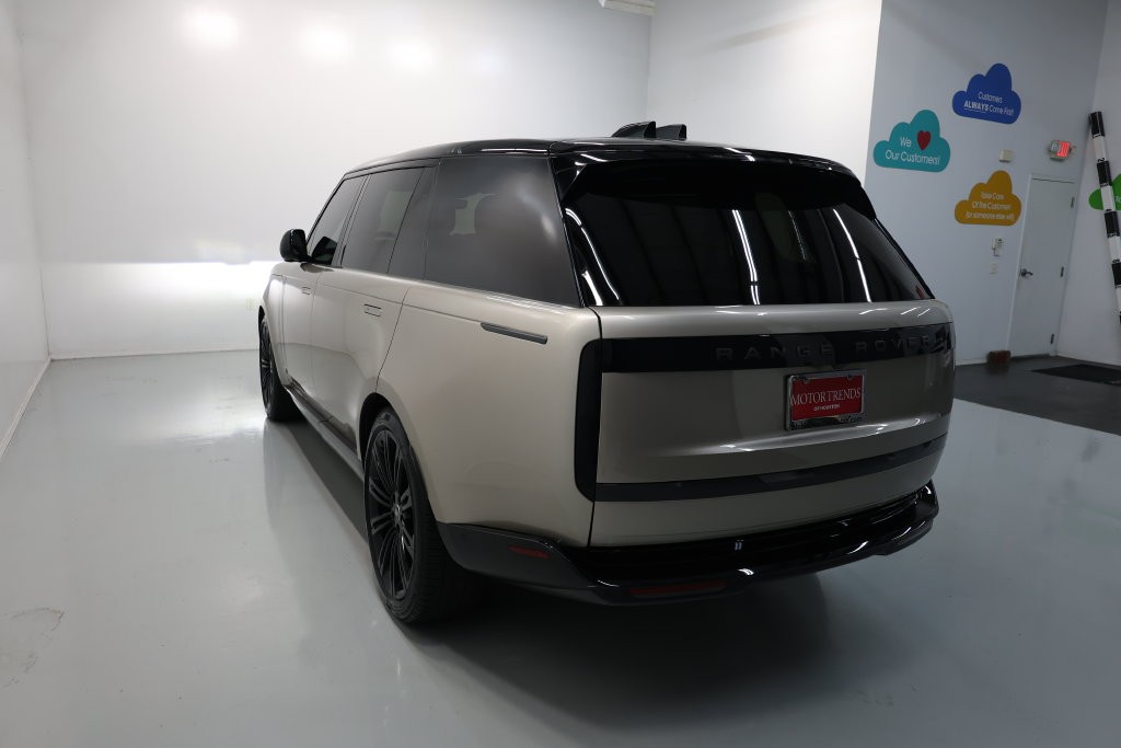 Land Rover Range Rover Vehicle Full-screen Gallery Image 62
