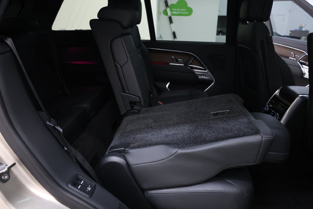 Land Rover Range Rover Vehicle Full-screen Gallery Image 83