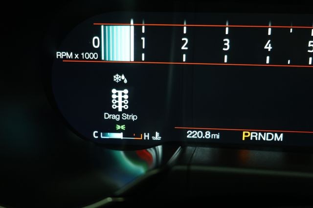 Ford Mustang Vehicle Image 106