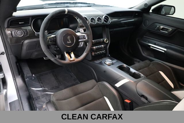Ford Mustang Vehicle Image 14