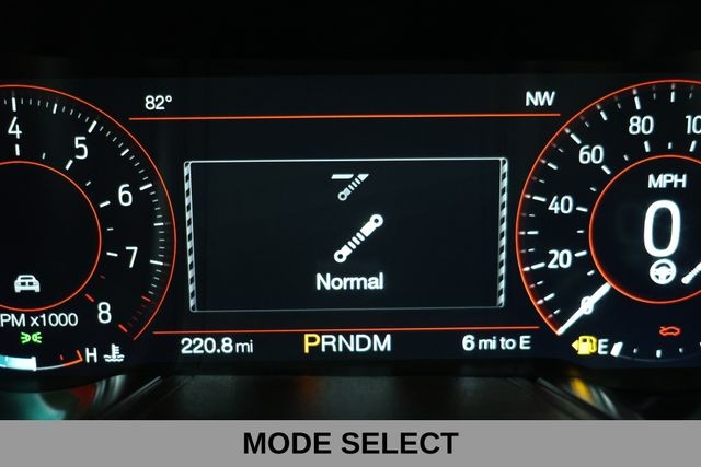 Ford Mustang Vehicle Image 32