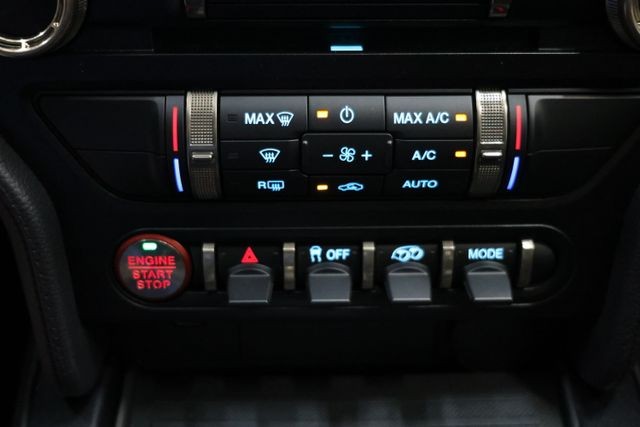 Ford Mustang Vehicle Image 93