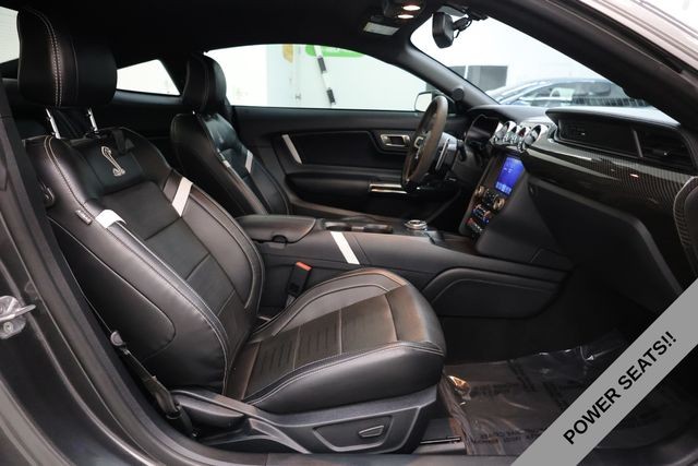 Ford Mustang Vehicle Image 34