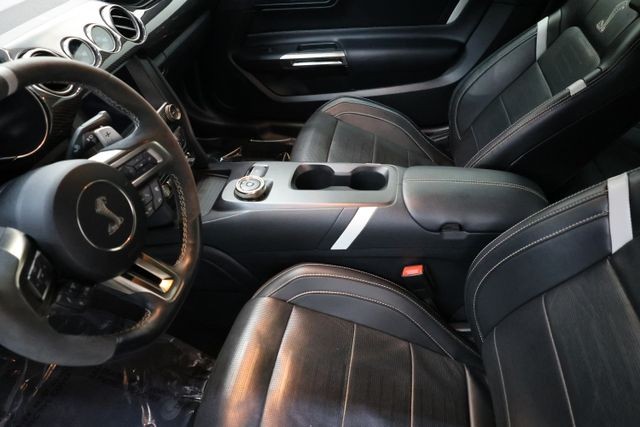 Ford Mustang Vehicle Image 76