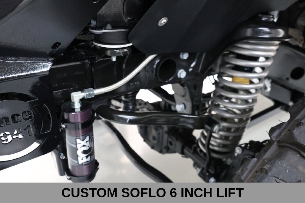 Jeep Wrangler Vehicle Full-screen Gallery Image 16