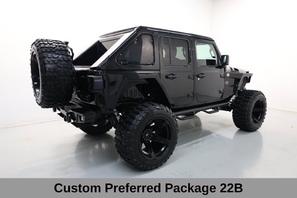 Jeep Wrangler Vehicle Full-screen Gallery Image 24