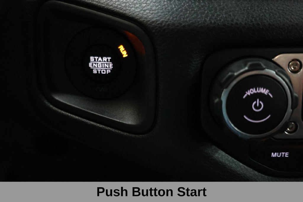 Jeep Wrangler Vehicle Full-screen Gallery Image 32