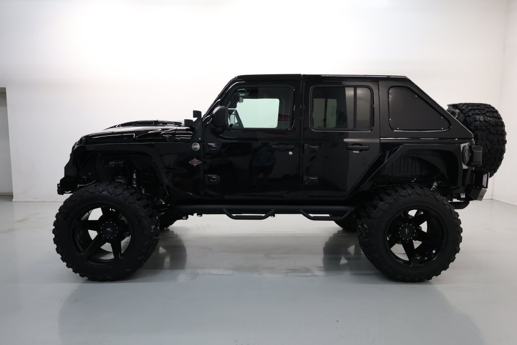 Jeep Wrangler Vehicle Full-screen Gallery Image 67