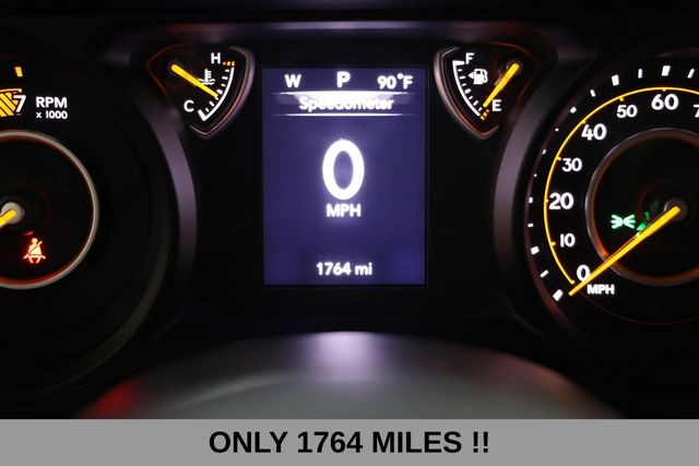 Jeep Wrangler Vehicle Image 08