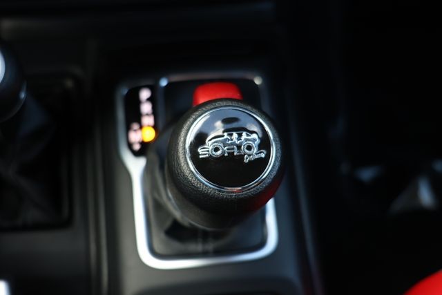 Jeep Wrangler Vehicle Image 115