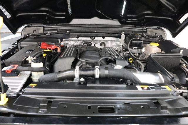 Jeep Wrangler Vehicle Image 116