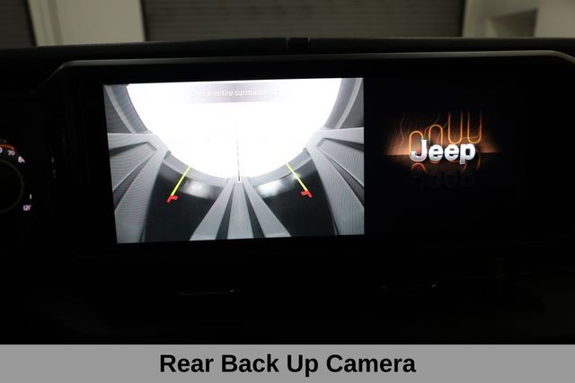 Jeep Wrangler Vehicle Image 29