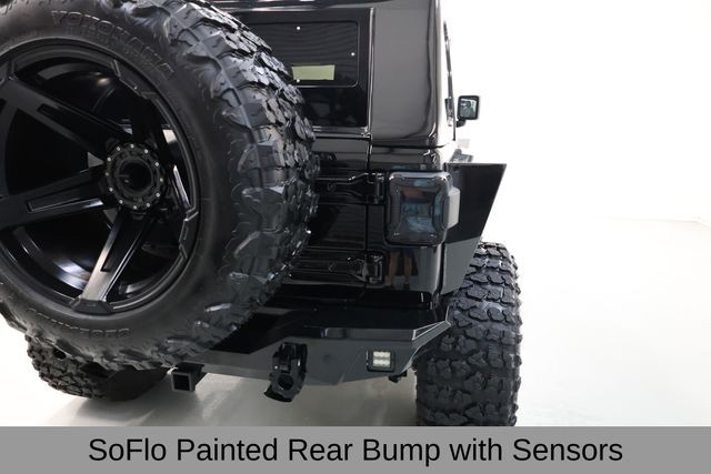 Jeep Wrangler Vehicle Image 33