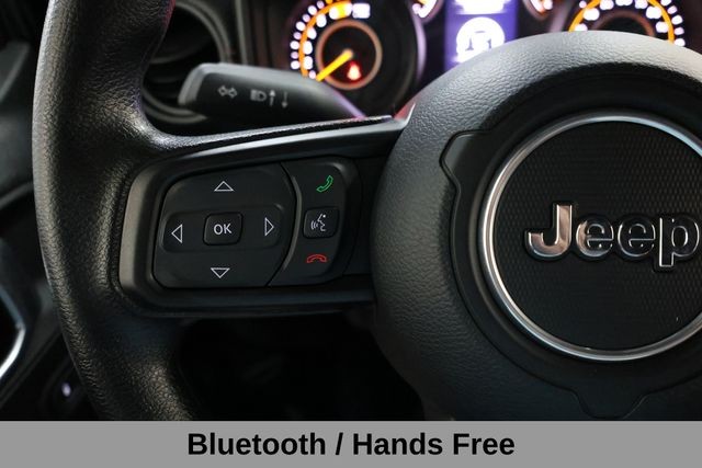 Jeep Wrangler Vehicle Image 41