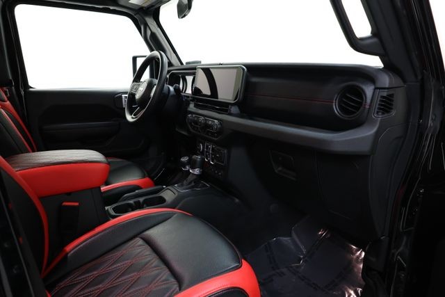 Jeep Wrangler Vehicle Image 99