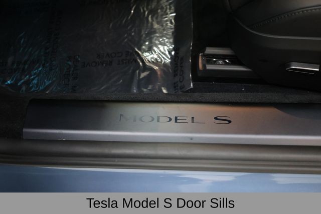 Tesla Model S Vehicle Image 27