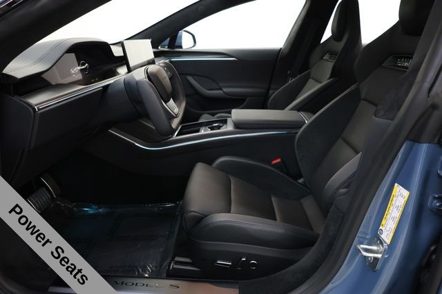 Tesla Model S Vehicle Image 29