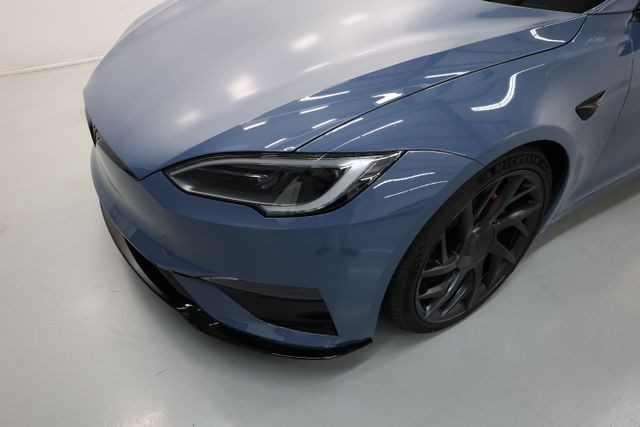 Tesla Model S Vehicle Image 48