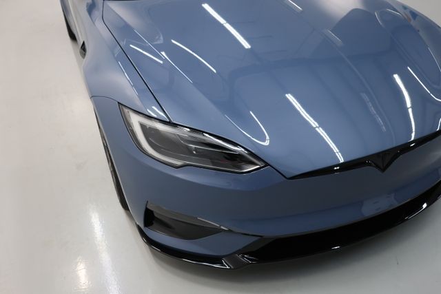 Tesla Model S Vehicle Image 51