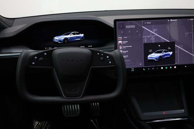 Tesla Model S Vehicle Image 74
