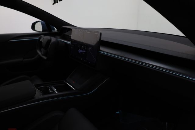 Tesla Model S Vehicle Image 77