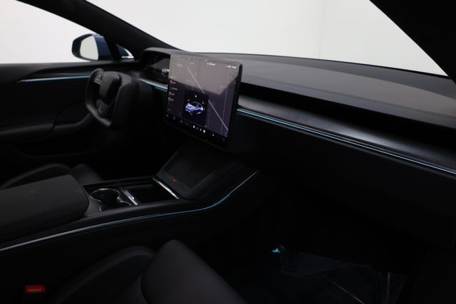 Tesla Model S Vehicle Image 78