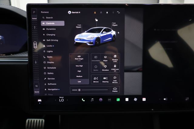 Tesla Model S Vehicle Image 82