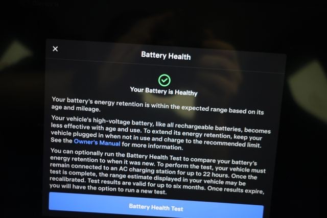 Tesla Model S Vehicle Image 89