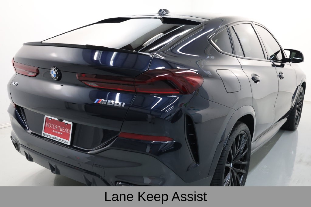 BMW X6 Vehicle Full-screen Gallery Image 26