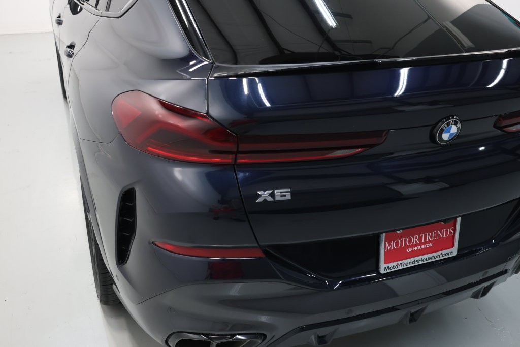 BMW X6 Vehicle Full-screen Gallery Image 62