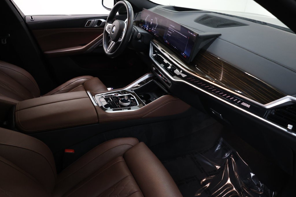 BMW X6 Vehicle Full-screen Gallery Image 82