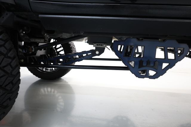 Chevrolet Silverado 3500HD Vehicle Full-screen Gallery Image 104
