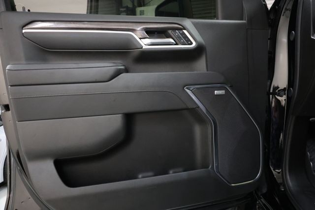 Chevrolet Silverado 3500HD Vehicle Full-screen Gallery Image 113