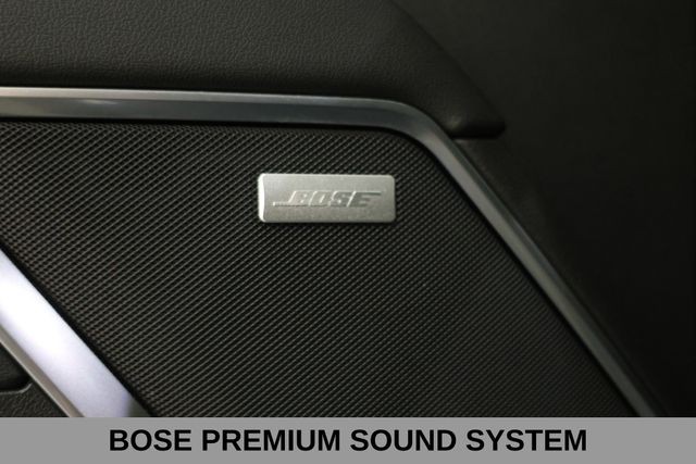 Chevrolet Silverado 3500HD Vehicle Full-screen Gallery Image 51