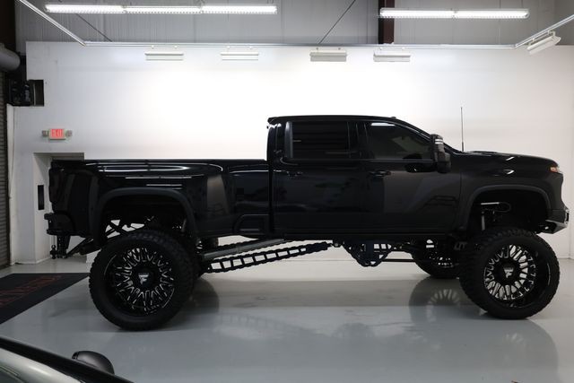 Chevrolet Silverado 3500HD Vehicle Full-screen Gallery Image 74