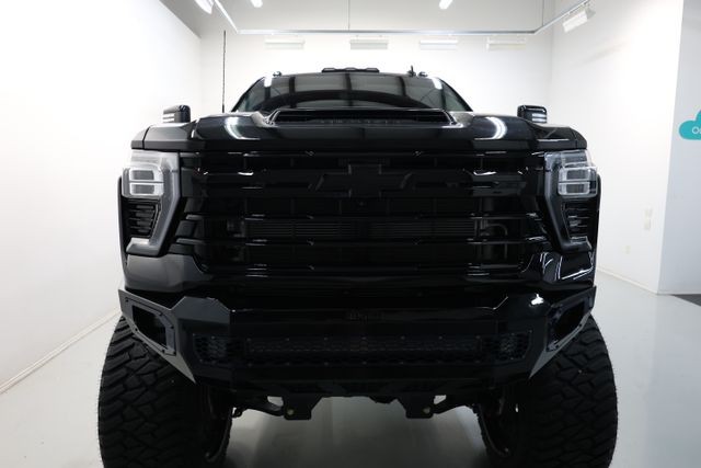 Chevrolet Silverado 3500HD Vehicle Full-screen Gallery Image 78
