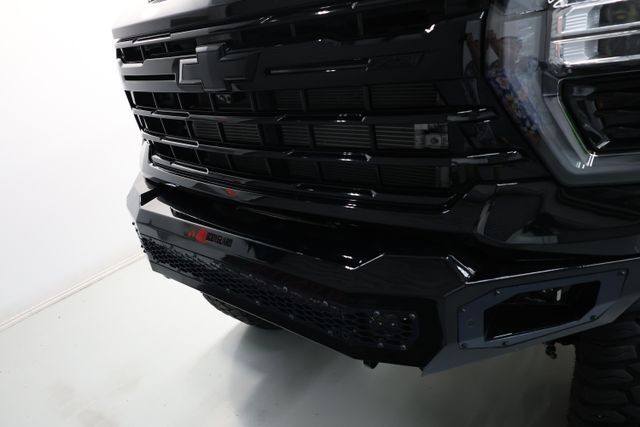 Chevrolet Silverado 3500HD Vehicle Full-screen Gallery Image 80
